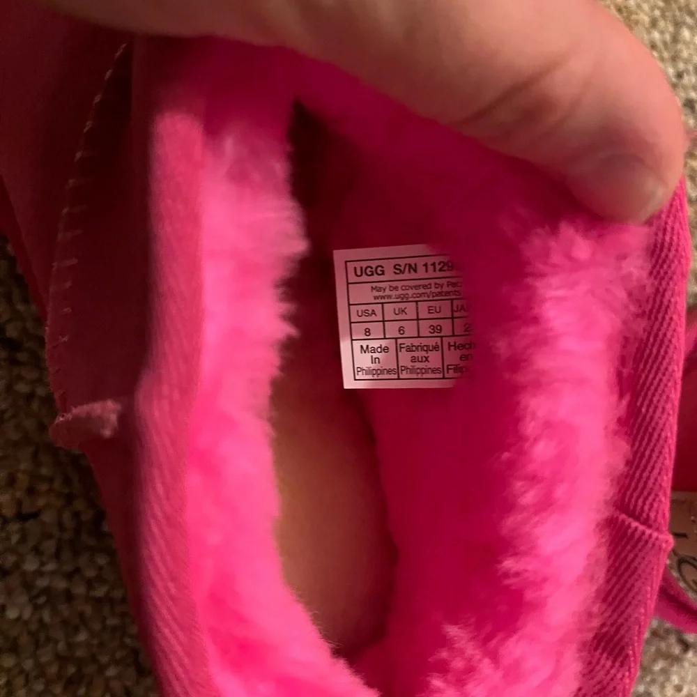 Pink baby uggs - Picture 4 of 5
